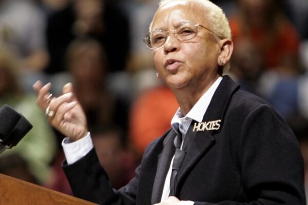 Nikki Giovanni receives a posthumous honor, the frost medal for life achievement Nikki Giovanni receives a posthumous honor, the frost medal for life achievement