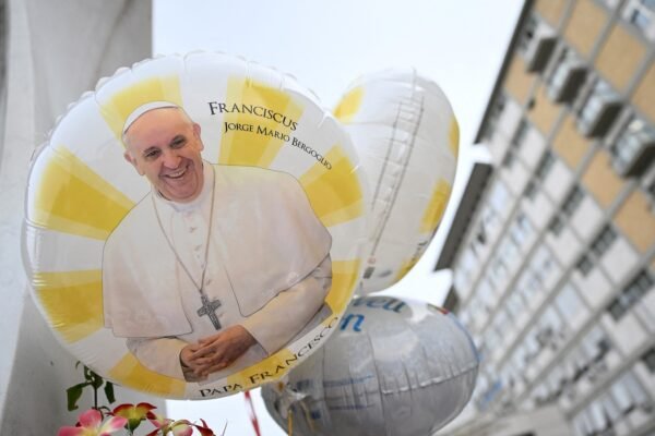 Pope Francis 'resting' after 10th night in hospital, Vatican says