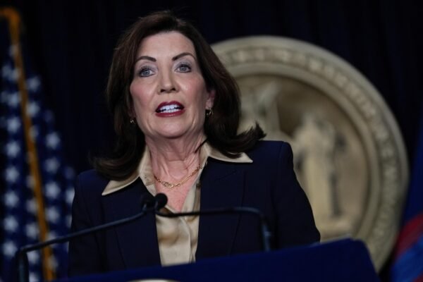 The agreement reached to end the illegal strike by the Penitentiary Workers of the State of New York, says the governor The agreement reached to end the illegal strike by the Penitentiary Workers of the State of New York, says the governor
