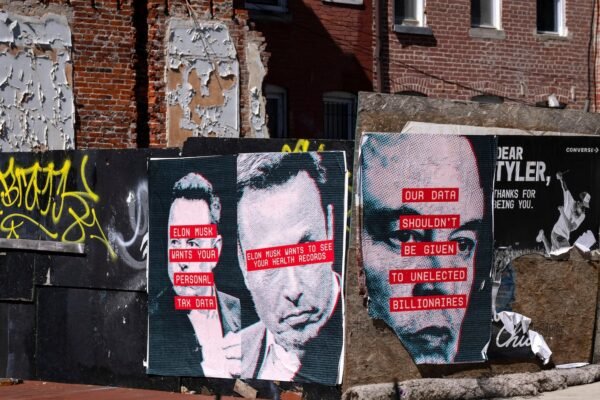 A single day of Trump's cost reduction campaign and Musk Remakes huge government sections