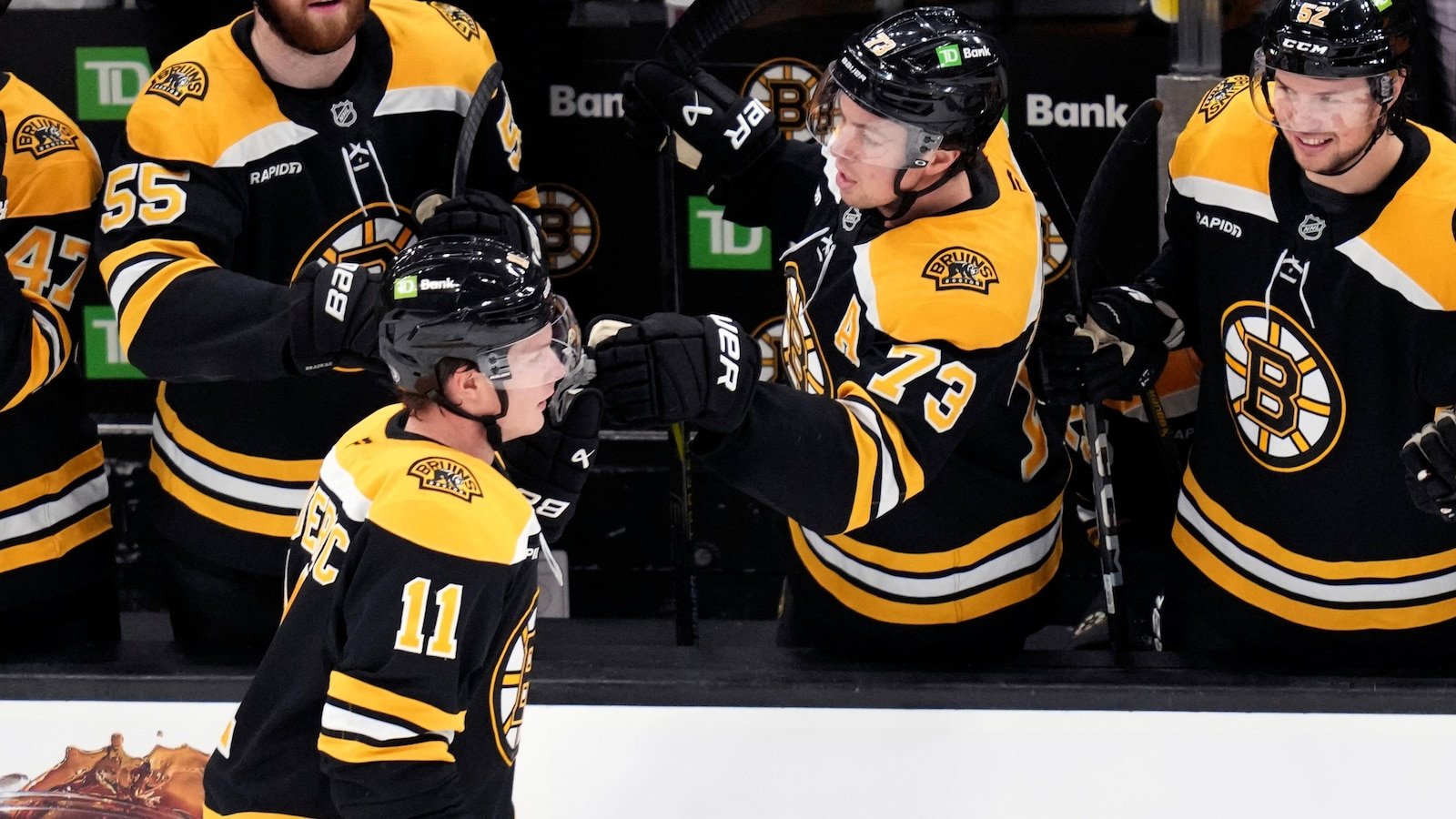 Bruins exchanges the great striker Trent Frederic for Oilers in an agreement of 3 teams with the devils