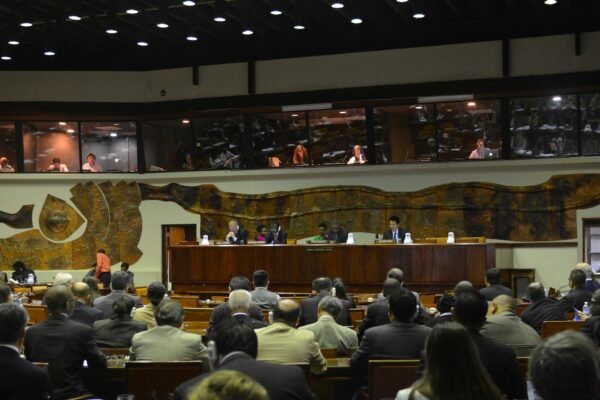 Canadian Company seeks US permission to begin deep water mining as the protest occurs