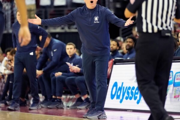 Dunn Annotaciones 25, Penn State expires No. 12 Wisconsin 86-75