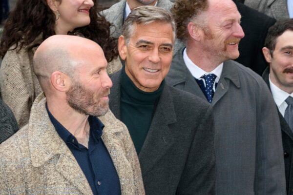 George Clooney reviews a journalistic hero in Broadway version of 'Good night and good luck'