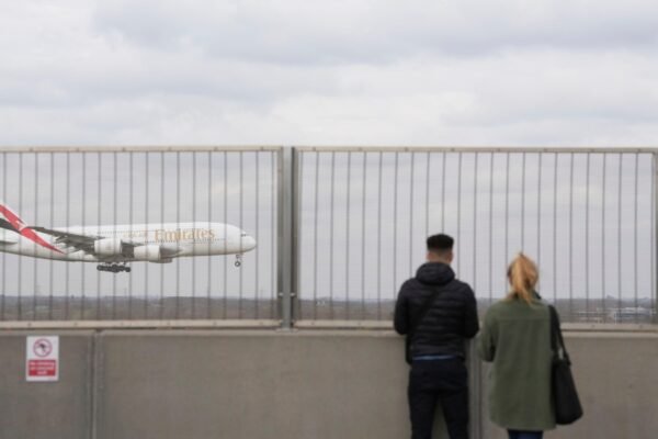 Heathrow defends his answer as questions about why a fire closed the airport for so long