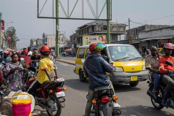 It has been a month since the rebels confiscated a city of the Eastern Congo. Rubber residents say they are fighting