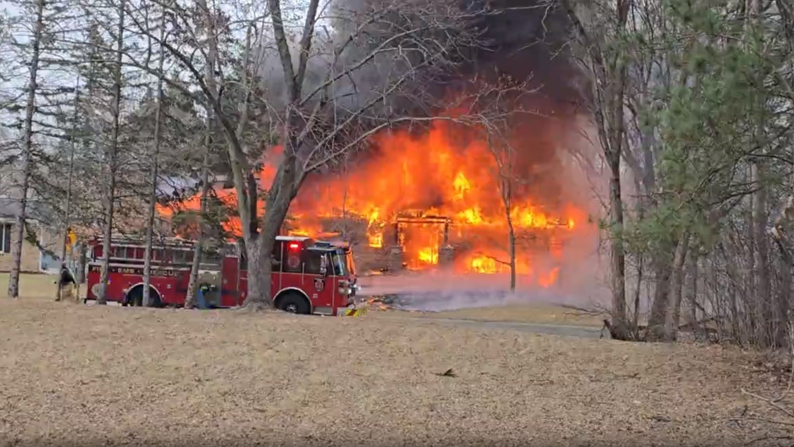 Little plane crashes in the suburb of Minneapolis, says Faa