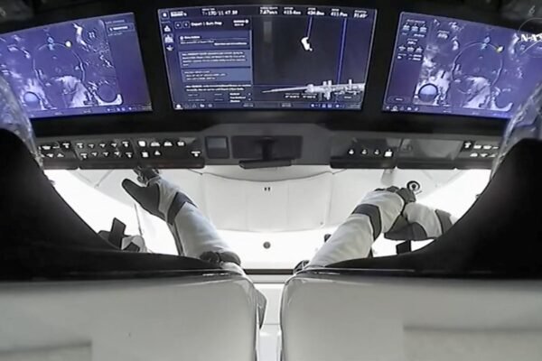 NASA astronauts start a 17 -hour trip to Splashdown in Florida Coast