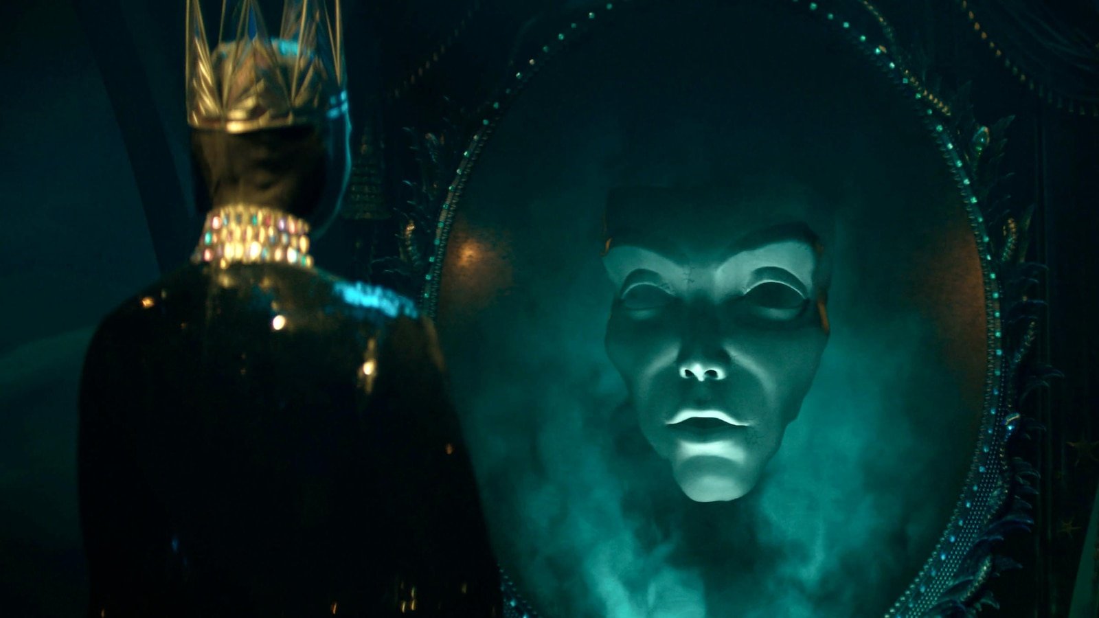 Review of the film: 'Snow White' is not poisoned apple but they don't whistle