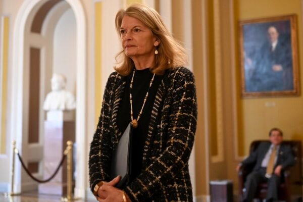 Senator Lisa Murkowski says that the Republicans "scares" Trump, musk