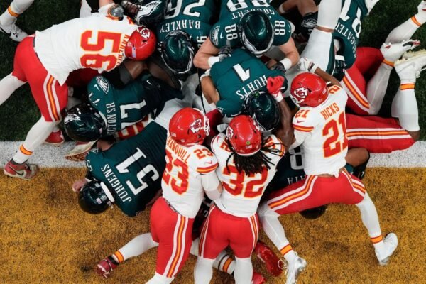 The NFL competition committee proposes to move a 35 touchback and make the dynamic kick permanent