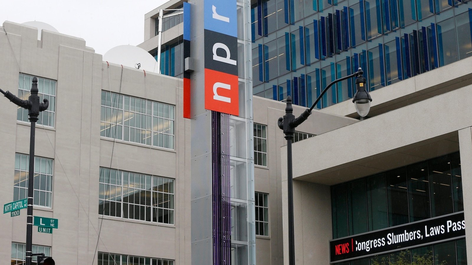 The Republicans of the Congress point to PBS, financing of NPR in contentious audience