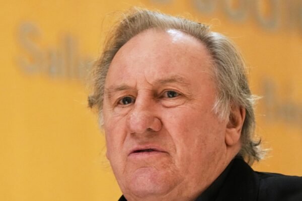 The accuser tells the trial that Gérard Depardieu toch the butt and breasts on the film set