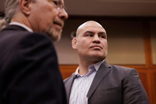 The former UFC champion, Cain Velásquez, sentenced to 5 years for 2022 shots