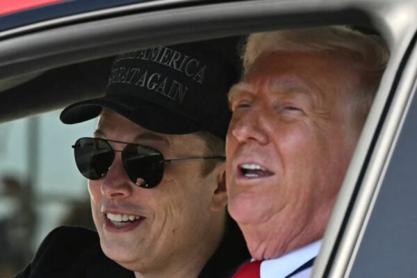 Trump suggests that Tesla Vandals should be sent to prison in El Salvador