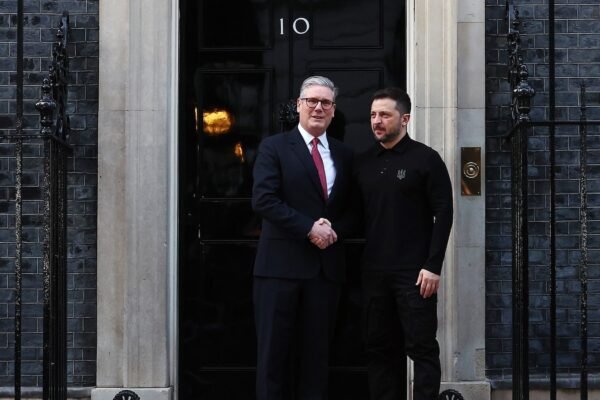 United Kingdom and France to prepare the Ukrainian Peace Plan for Trump, says Starmer