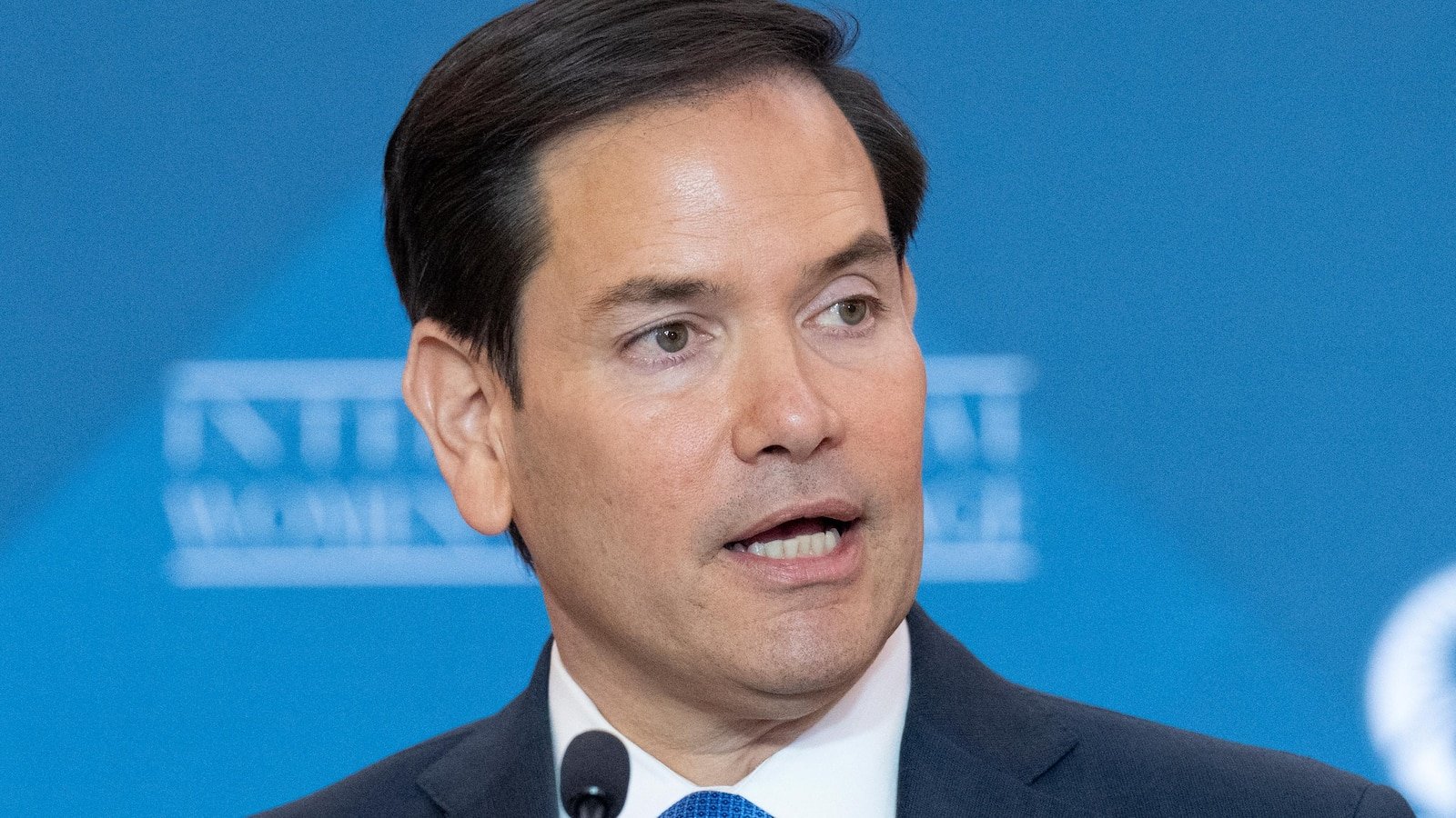 A cautious Europe awaits Rubio with the future of NATO in the line