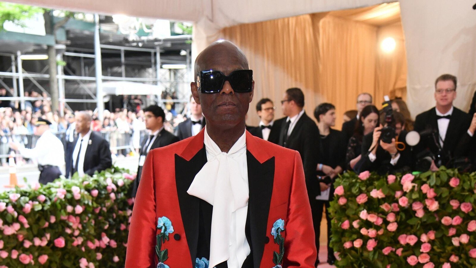 A look at dandyism, the black fashion style that feeds the metal gala