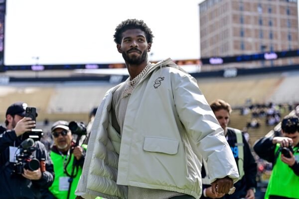 'Another opportunity': Shedeur Sanders reacts to not recruited after Ronda 3 of NFL Draft