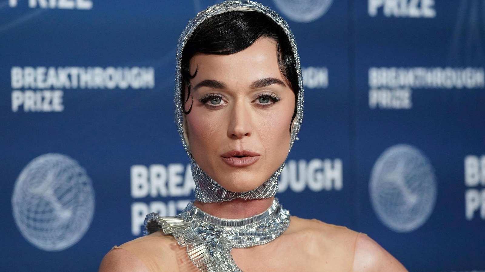 Before Spaceblight, Katy Perry reading Carl Sagan, channeling her 'Divine Female'