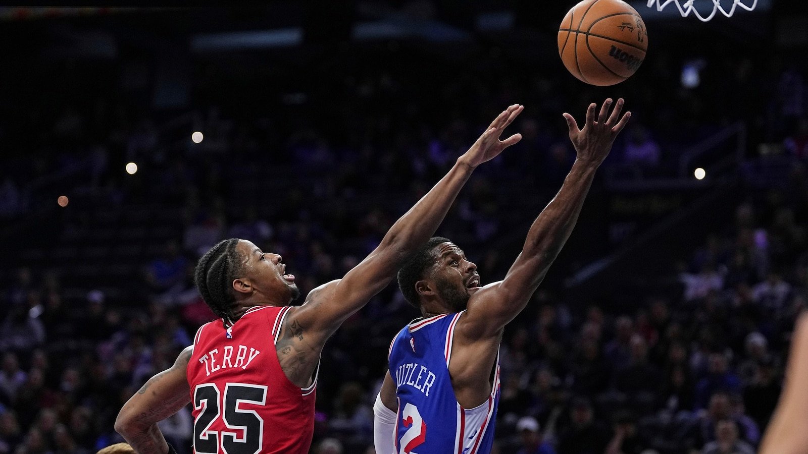 Bulls prepare for the NBA game game with a 122-102 victory over 76ers at the end of the regular season