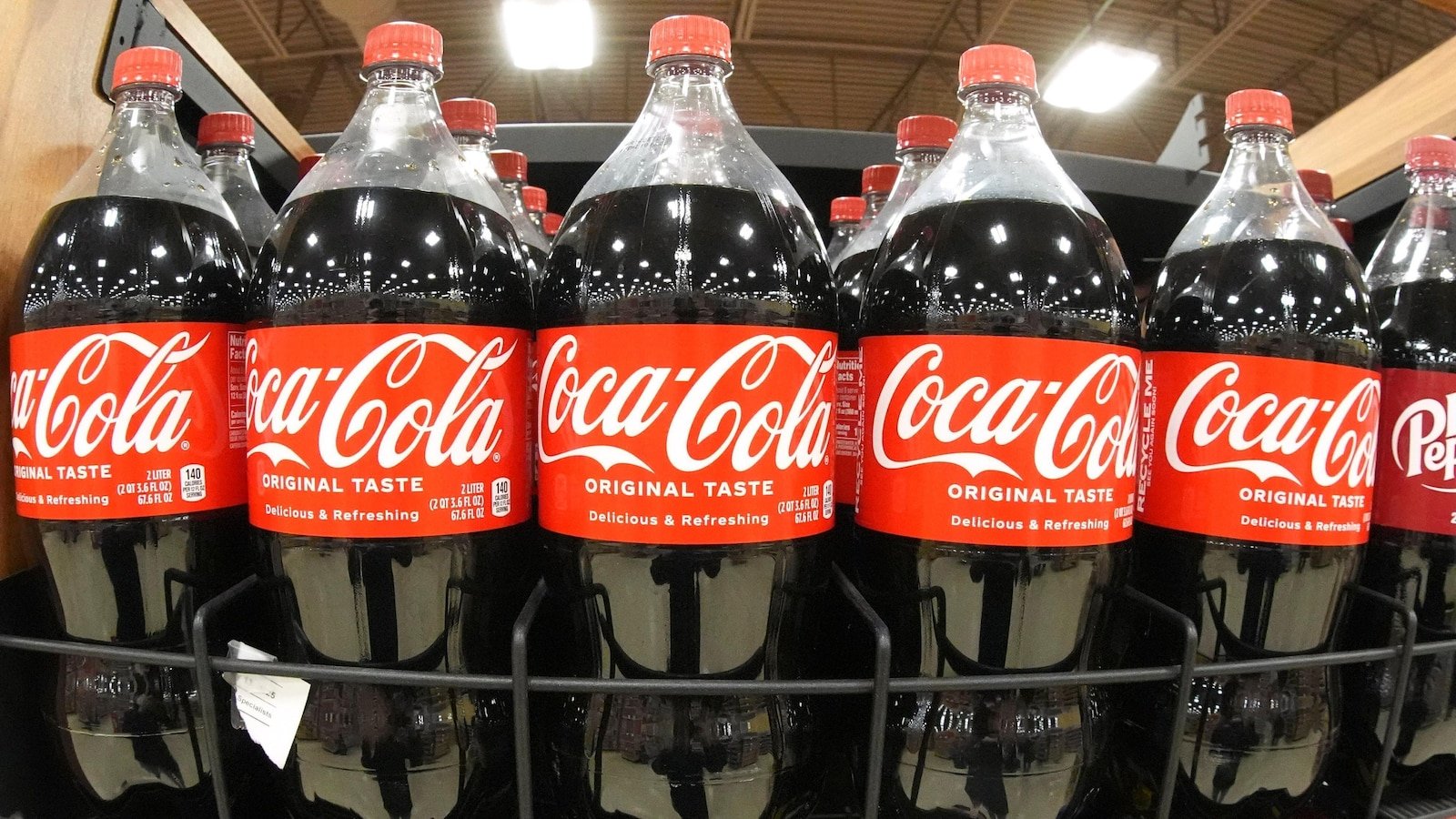 Coca-Cola reports a better quarterly benefit than expected, he says he can manage rates