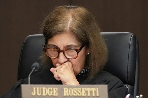 Gunman in 2022 Mass shooting in the suburbs of Chicago on July of the parade to be sentenced in court