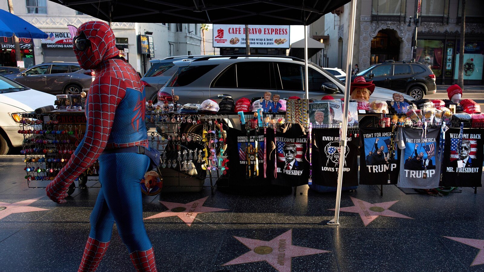 Less foreign visitors who travel to us in what some see as a sign of a 'triumph fall'