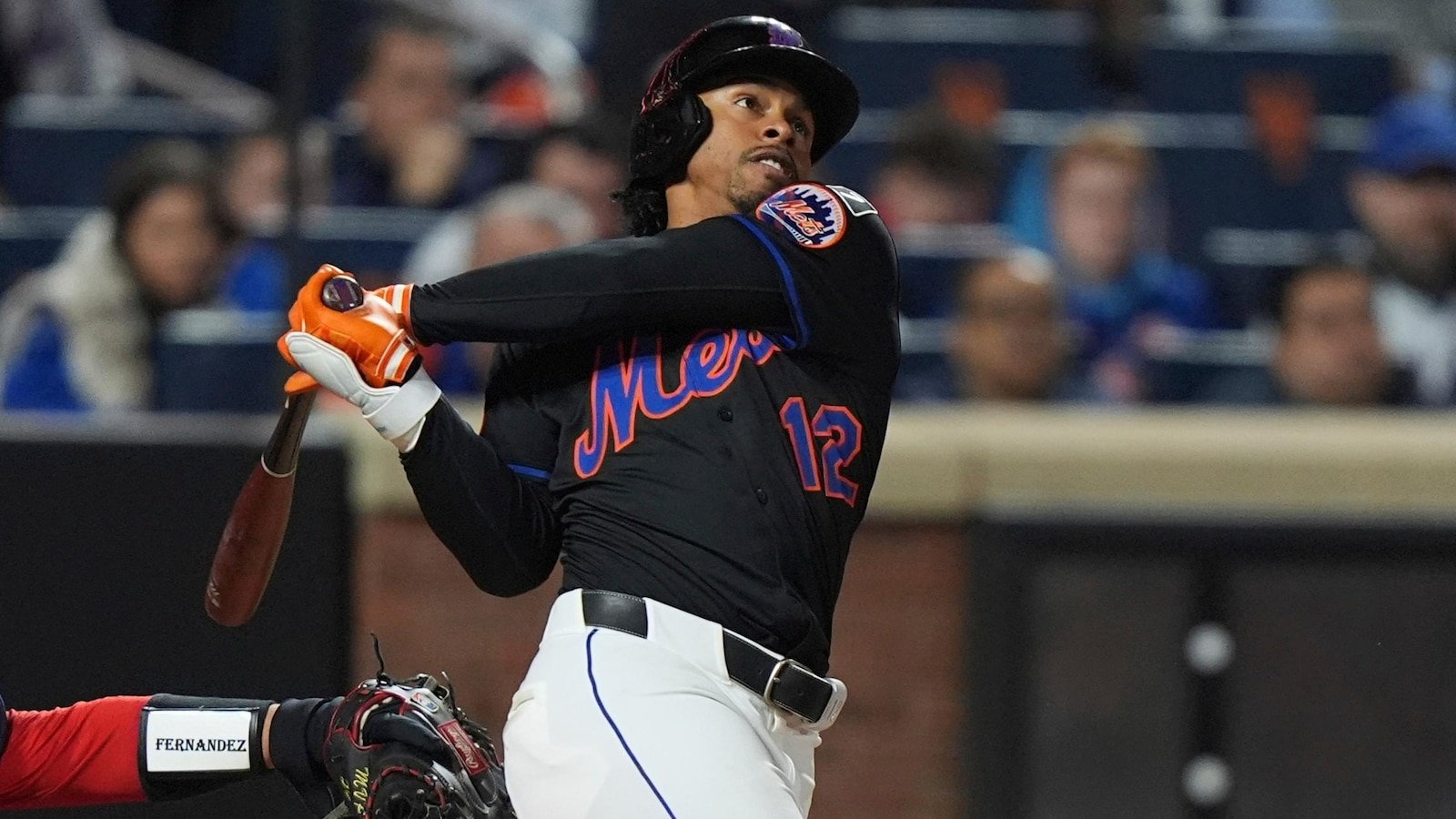 Lindor arrives at the first walk to Homer for Mets, a 250 race home, in 5-4 victory over the cardinals