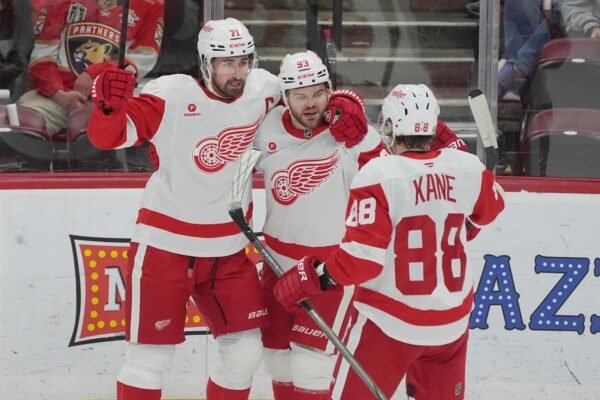 Marco Kasper scores in OT to lift red wings beyond lightning, 4-3