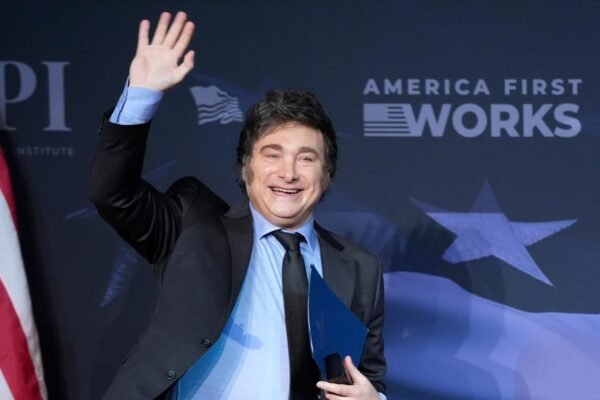 Milei from Argentina doubles Trump's joke while the world wobbles for commercial shock