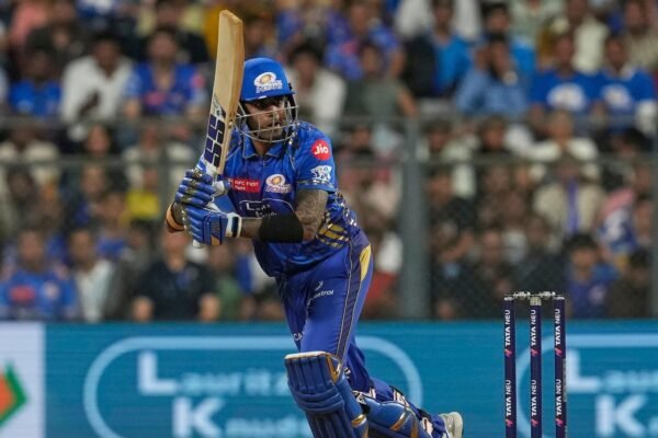 Mumbai limits Hyderabad's batting power to 4 WICKET notches in IPL