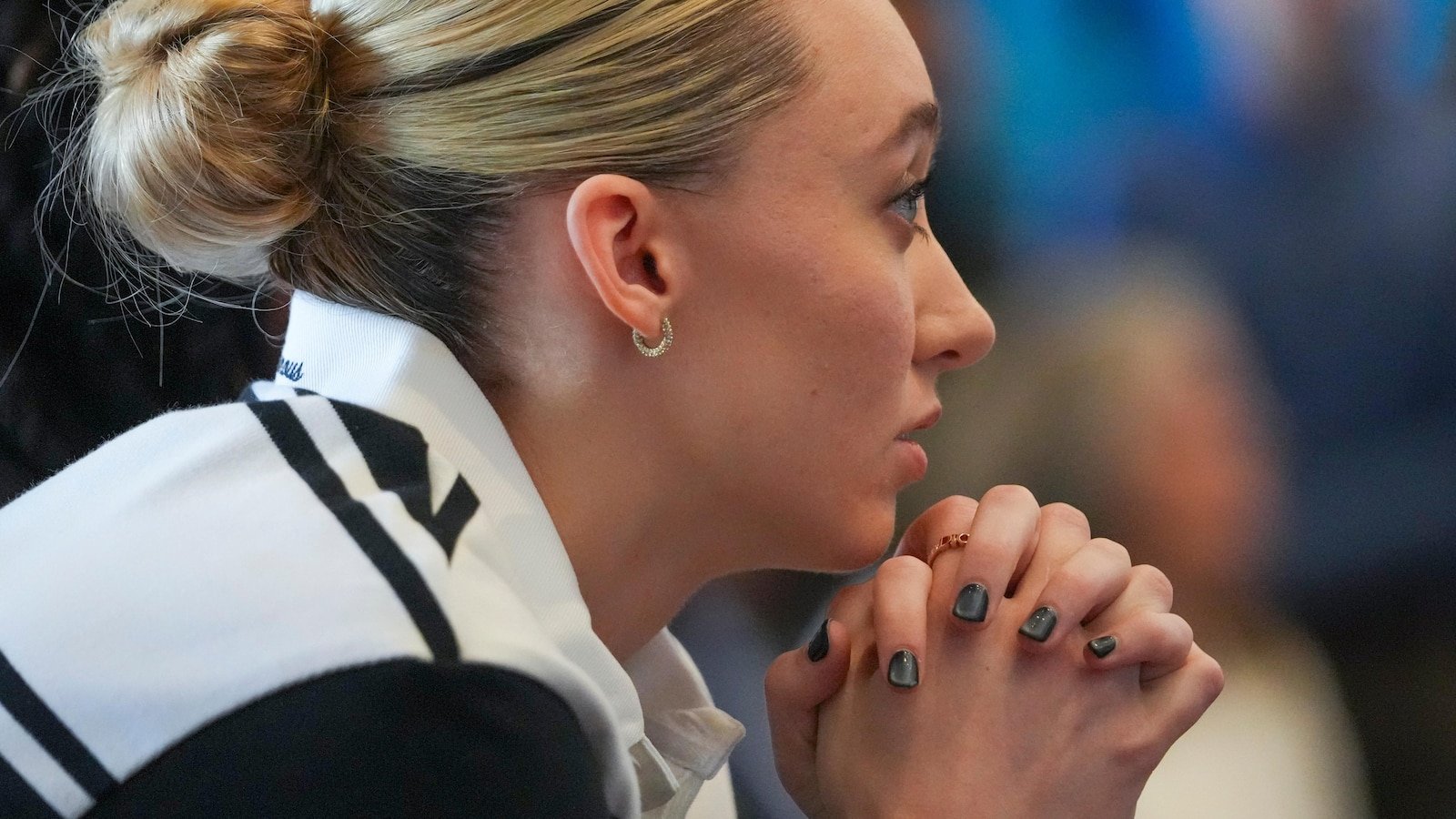 Paige Bueckers puts a cowboy hat in Big D as WNBA No. 1 General Pick formally presented by Wings