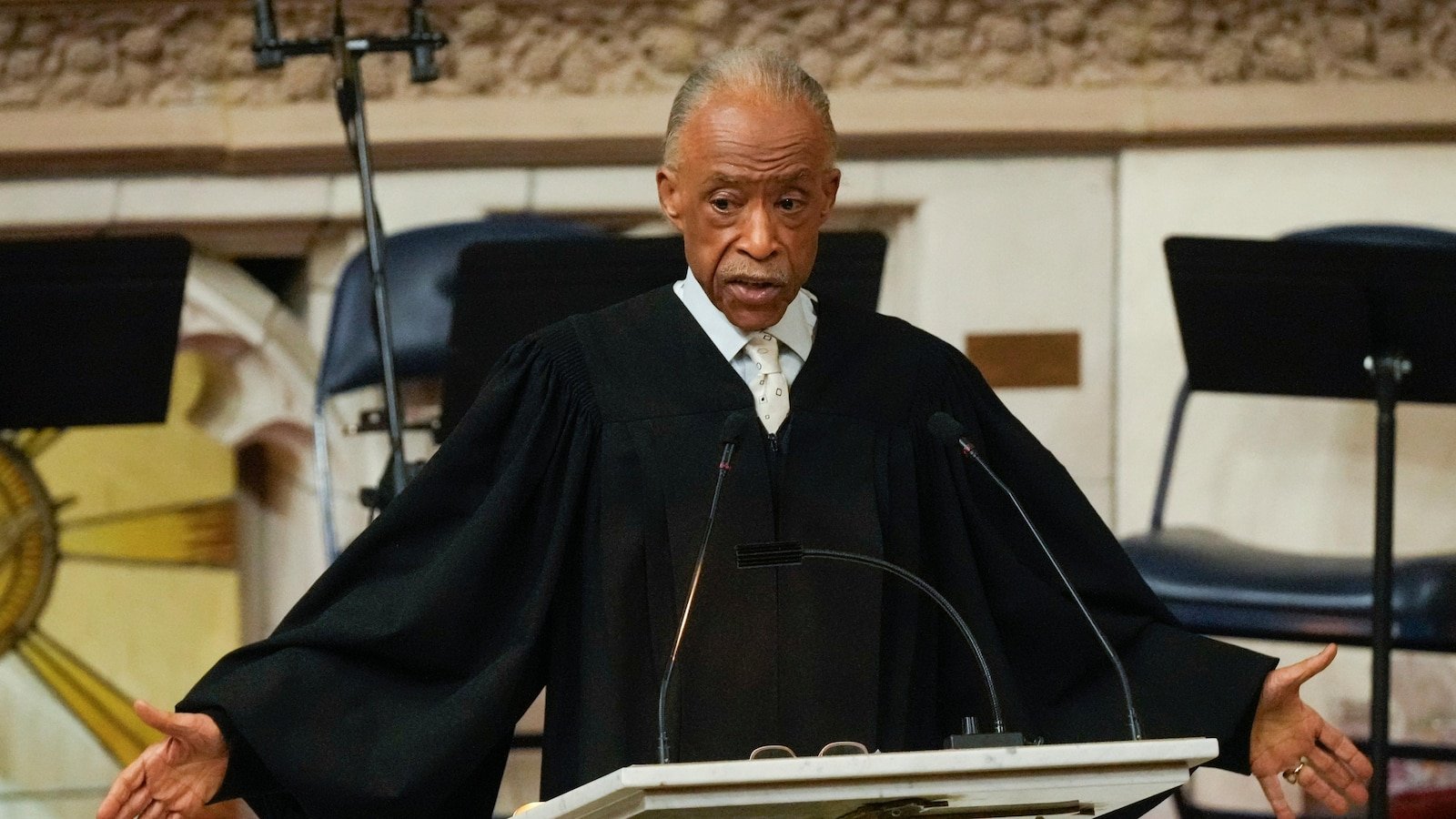 Pepsico agrees to meet at the Sharpton by cuts Dei, potential boycott