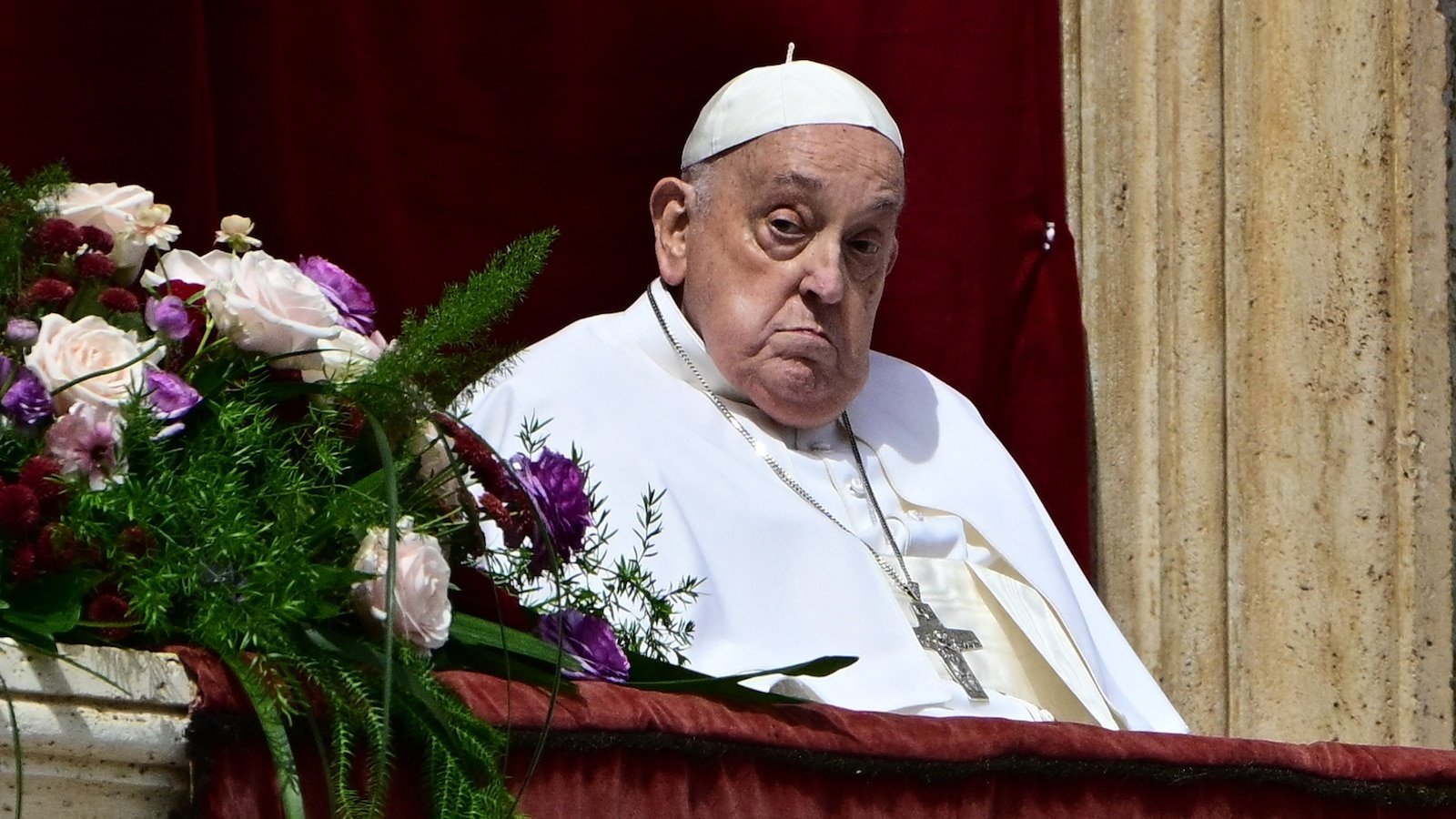 Pope Francis appears for the Blessing of Easter Sunday after meeting JD Vance in the Vatican