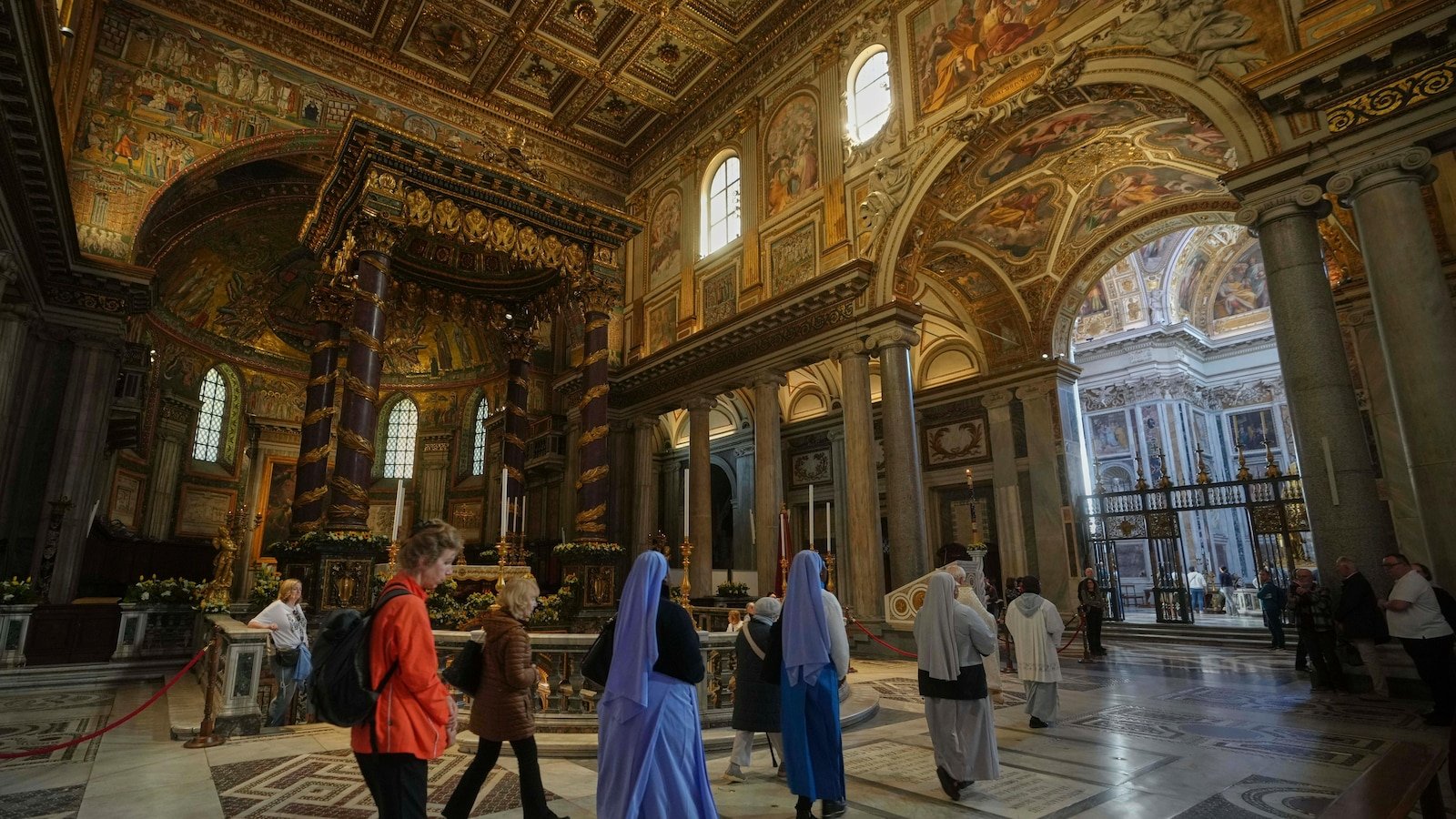 The Olympic Committee of Italy demands that sporting events be suspended on the day of Pope Francis's funeral