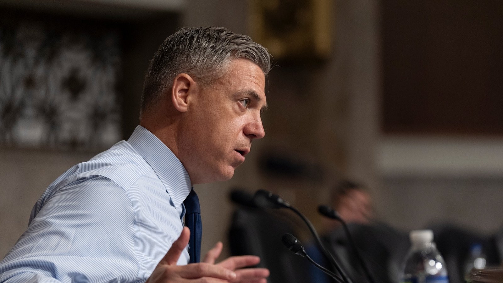 The Senator of the Republican party defends to tell the man who said he was fired from HHS that "he probably deserved it"