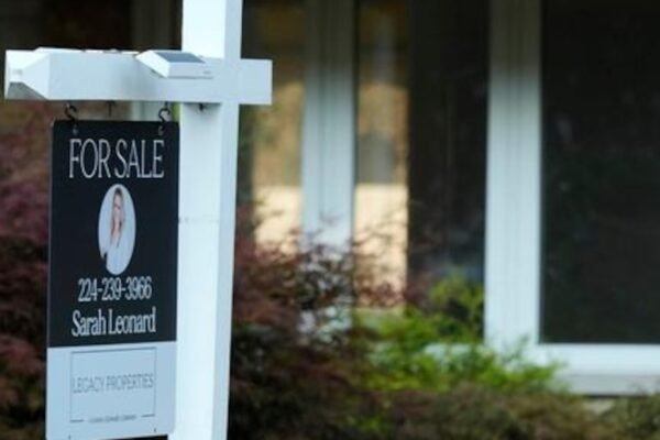 The average US rate. UU. In the 30 -year mortgage it increases to 6.83%, higher level in eight weeks