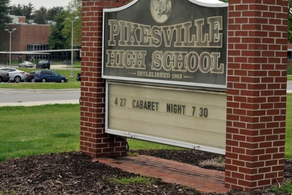 The former director of School Athletics obtains 4 months in jail in the racist case of Ai Deepfake