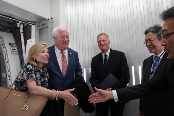 The new United States ambassador to Japan says that it is optimistic that the two parties will reach an agreement on the rates