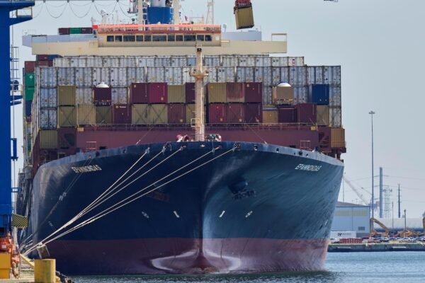 The small US manufacturers hope to benefit from tariffs, but some care about uncertainty