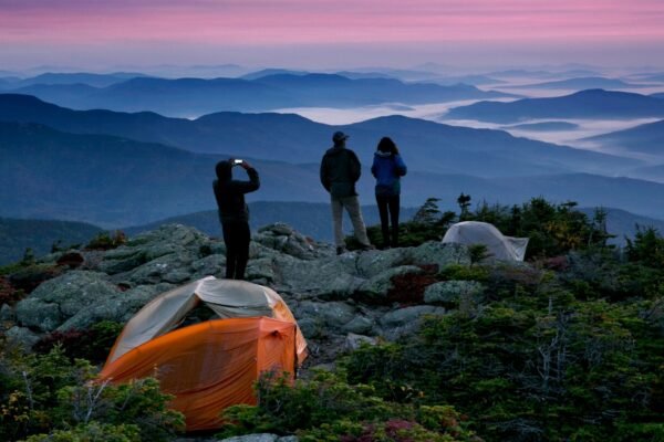 The storms broke 2 of the most emblematic paths of the United States. Federal cuts have interrupted repairs