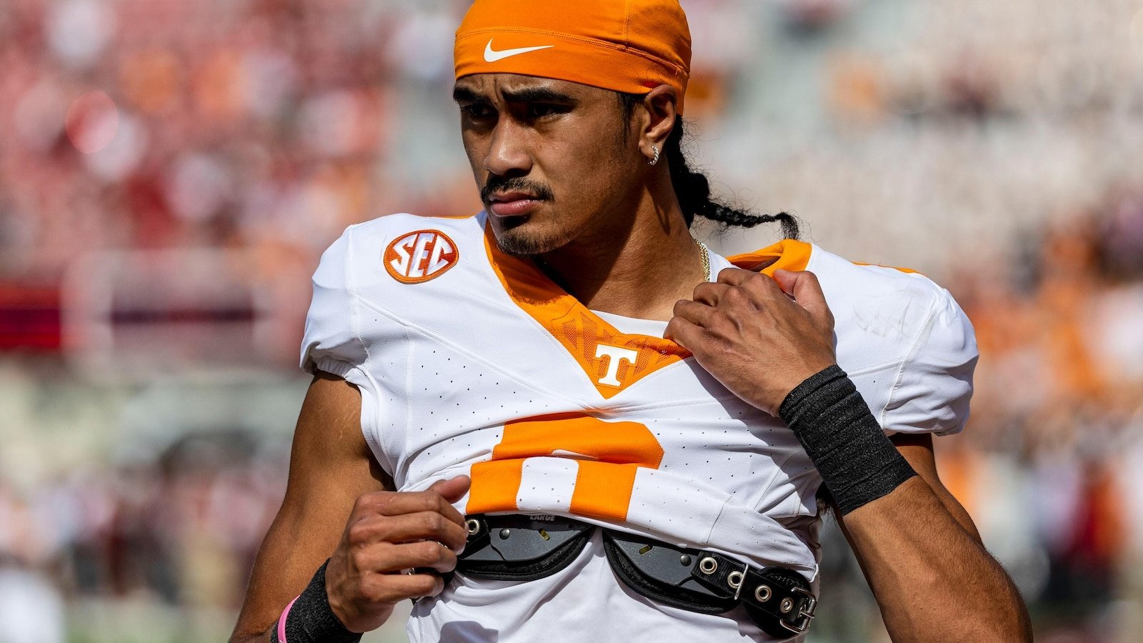 The transfers of Nico and Madden iamaleva pose whether the NIL groups will recover the payments