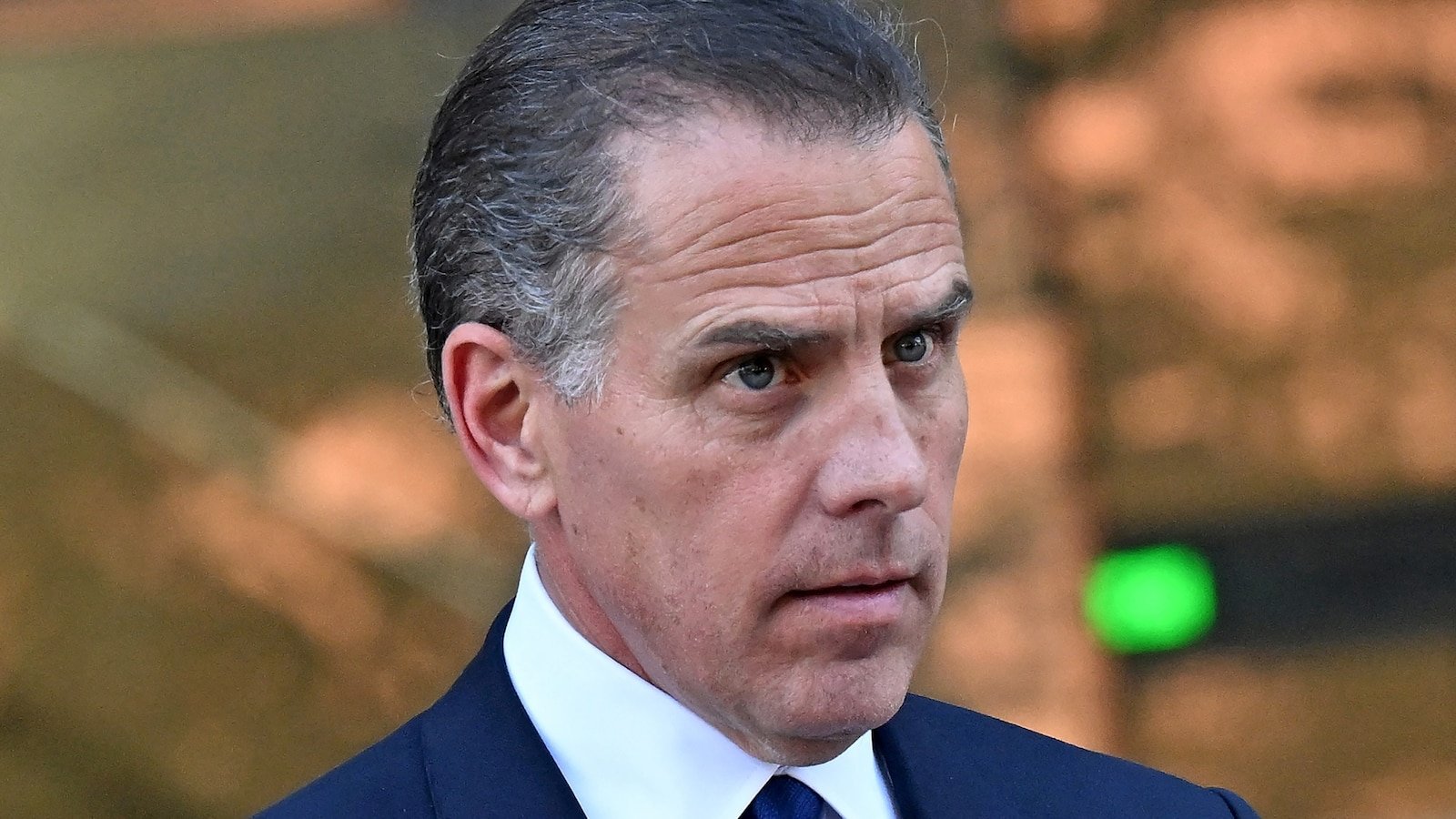 Trump gives clemency to 2 of the former Hunter Biden associates