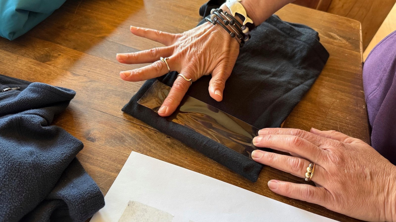 Your clothes are throwing plastic pieces. This is what people are doing about it