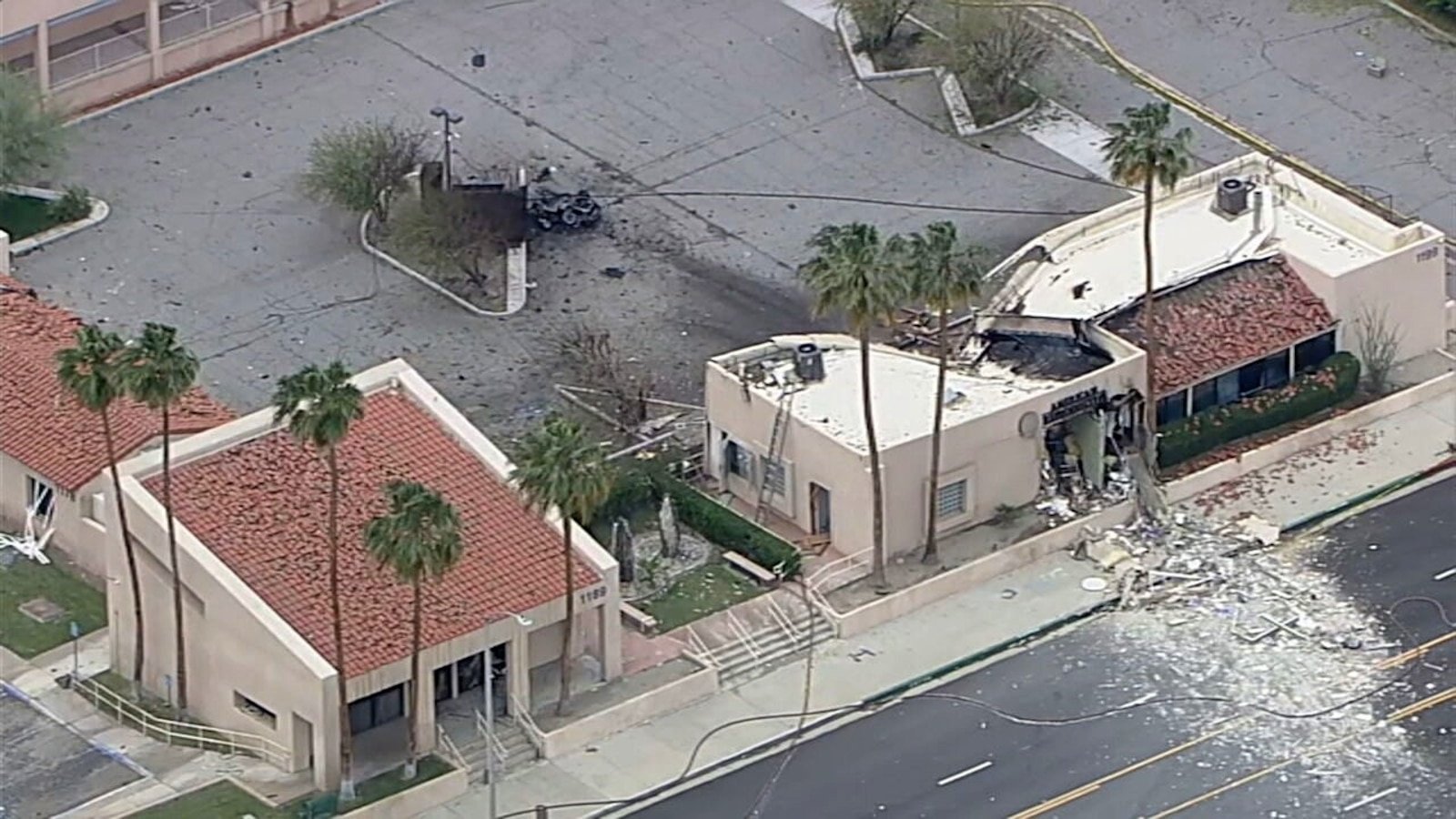 1 dead, at least 5 wounded in explosion outside the Palm Springs fertility clinic