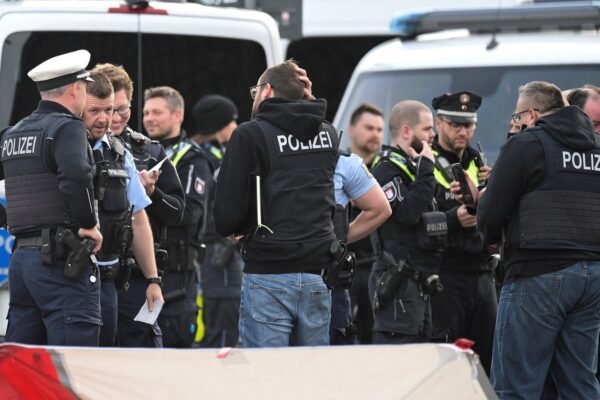 At least 12 people injured at the Hamburg train station stabbing, suspected of custody: authorities