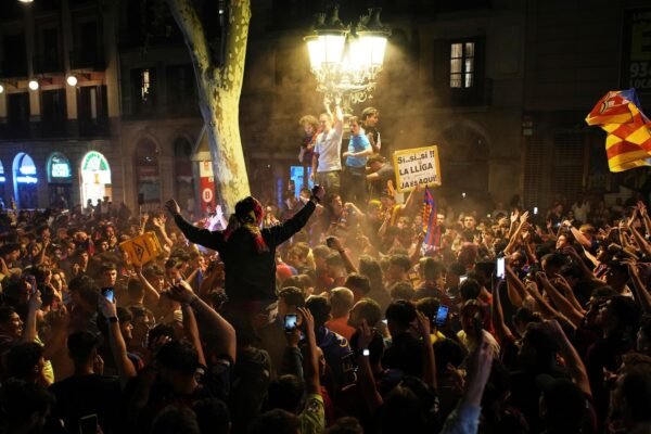 Barcelona gets 28th League title after Yamal Scores in Victoria in Espanyol