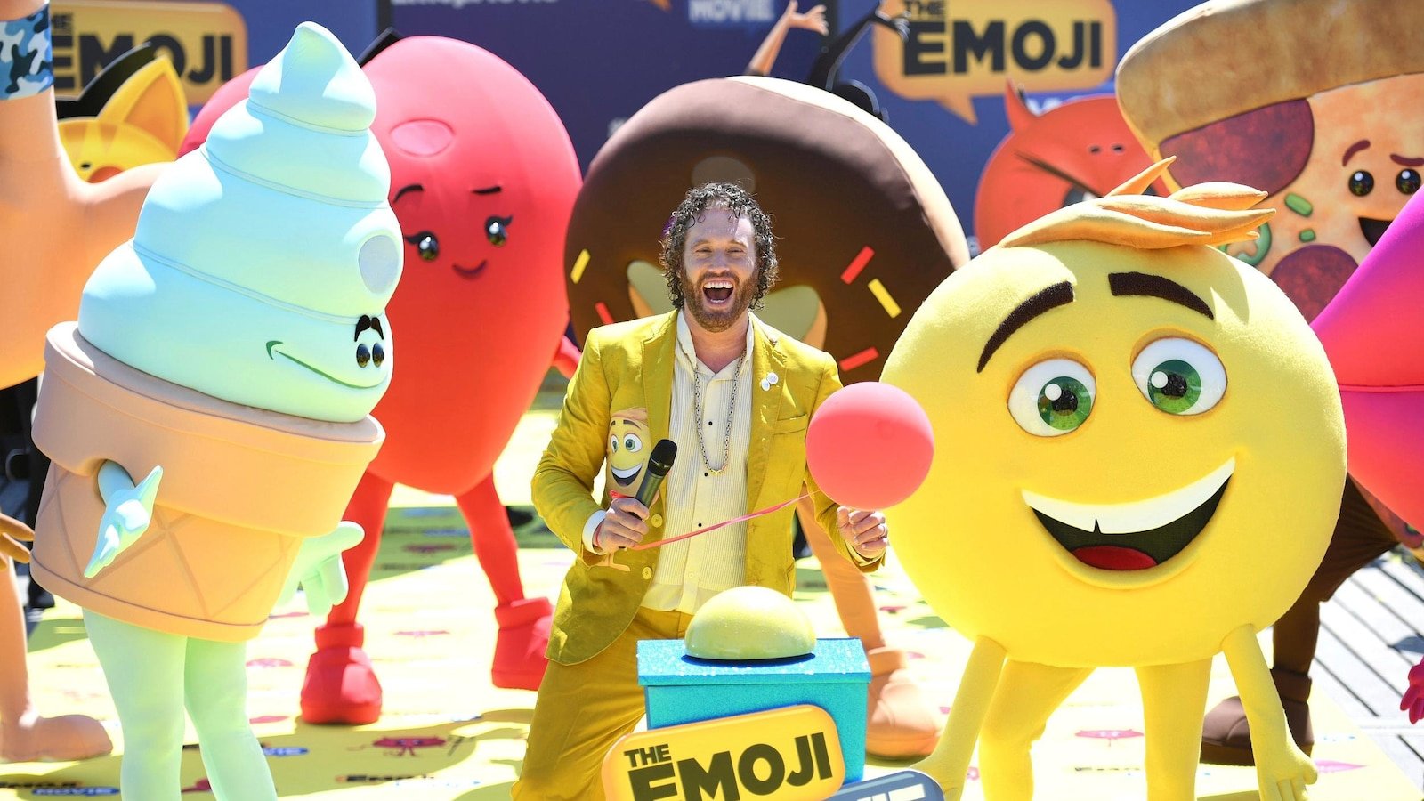 Cannes promotional acrobatics, once a festival feature, disappear