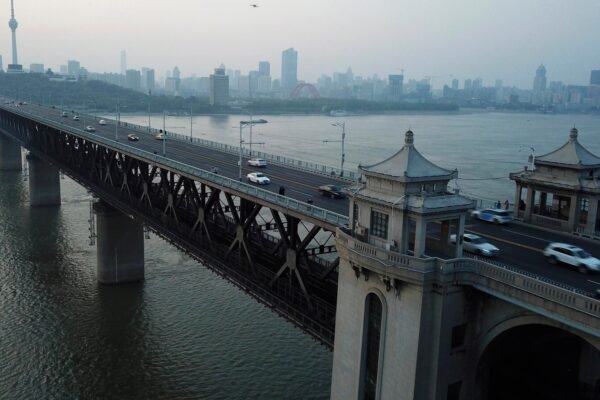 China's economy slows down in April when Trade War Blues reaches retail sales, housing, housing